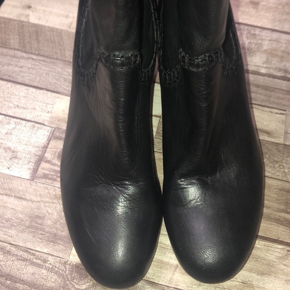 Max Studio Maureen Tall Black leather heeled boots - Picture 16 of 16